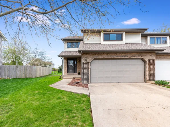 213 Huntington Ct, Shorewood, IL 60404