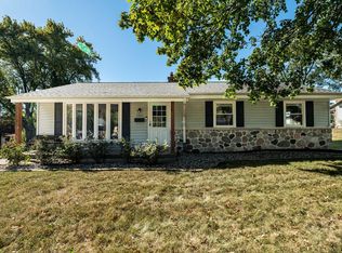 5307 Millbank Rd, Greendale, WI 53129
