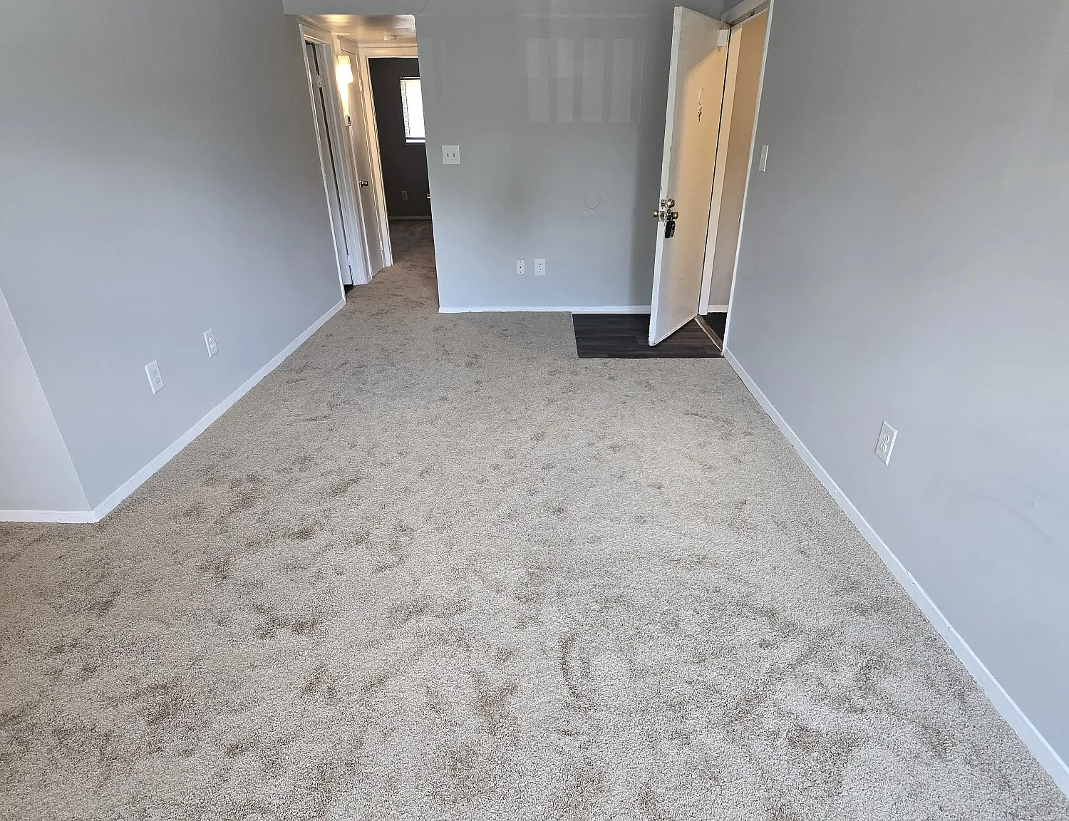 2 bed, 800 sqft, $1,095 — Photo 4