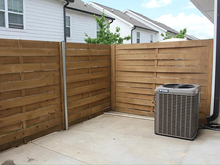 2338 Patrick Ave — Photo 28