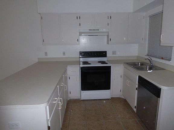 3rd image of 7613 Winged Foot Dr