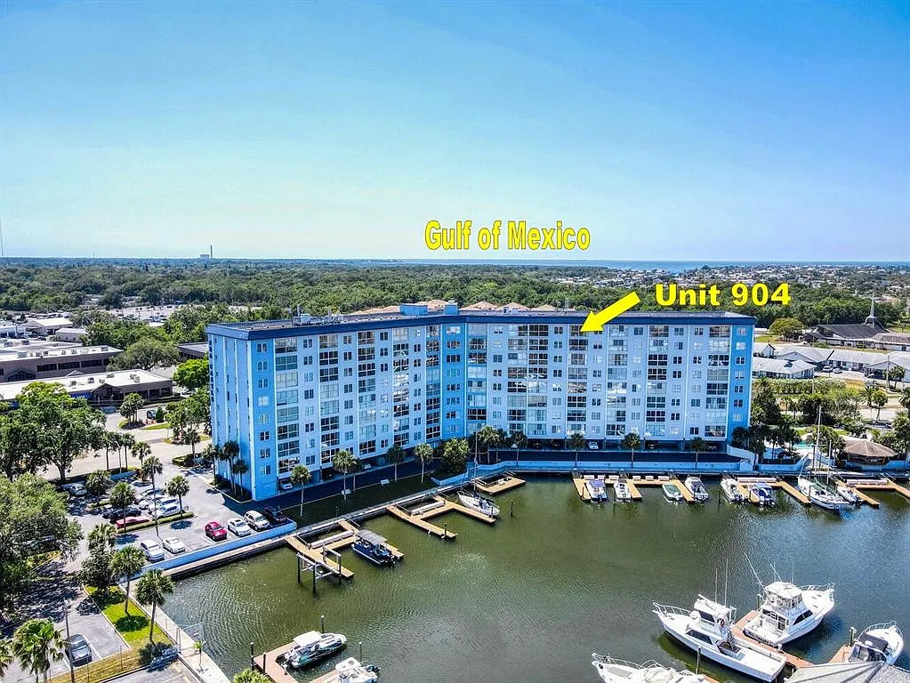 2 bed, 2.0 bath, 1050 sqft, $1,700 — Photo 1