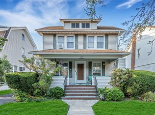 49 E Melrose St, Valley Stream, NY 11580