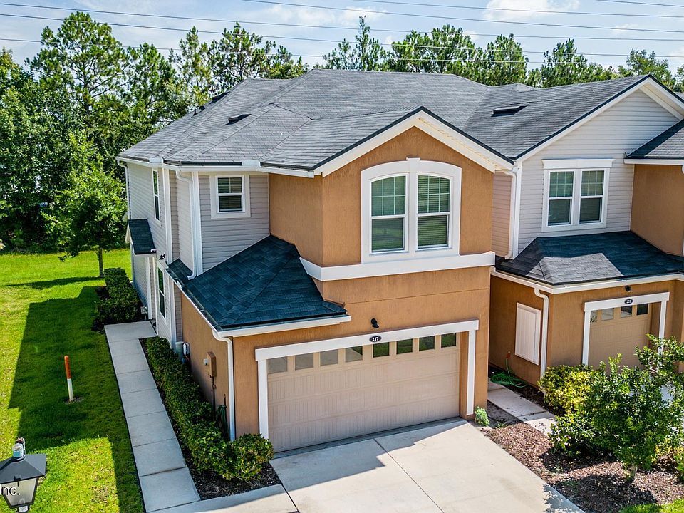 1st image of 217 ADELANTO Avenue