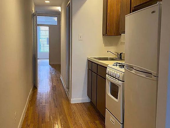 2nd image of 1746 1st Ave APT 4S