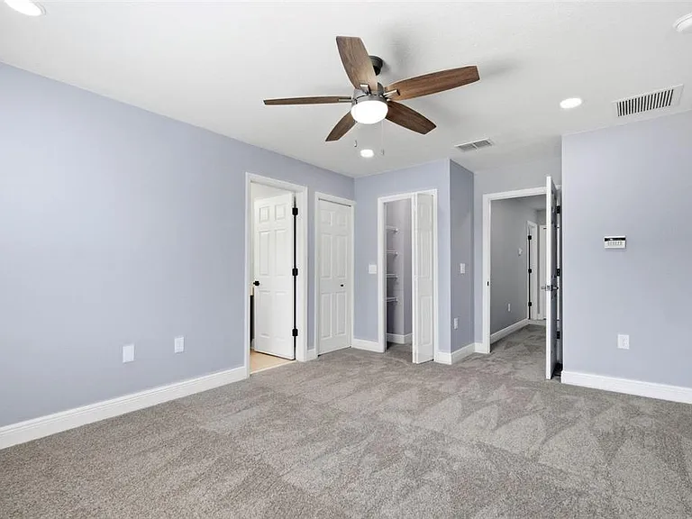 20402 Needletree Dr — Photo 12