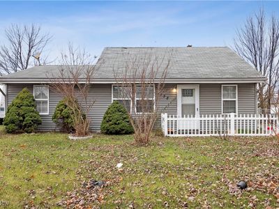 538 Bell Ave, Elyria, OH, 44035