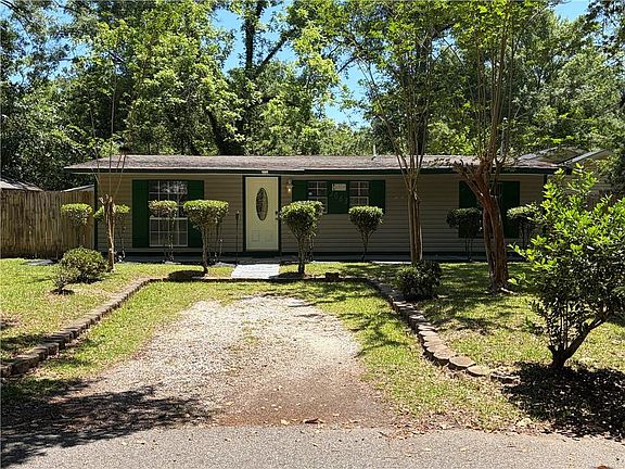 2nd image of 2063 Faye St