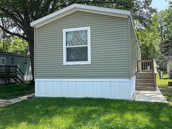 Front view of home