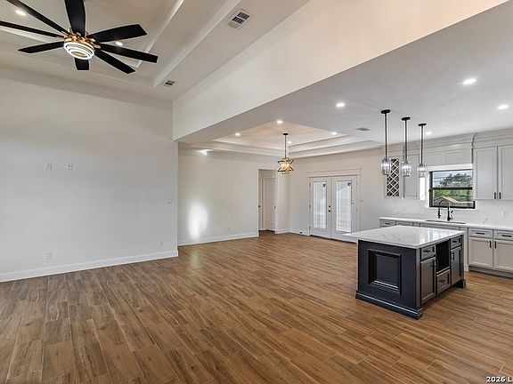 5th image of 4142 Buck Dr.