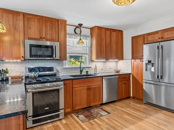 58 Marshall Avenue, Auburn, ME 04210