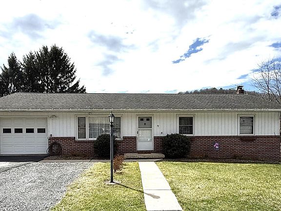 2nd image of 42 Linnet Ln