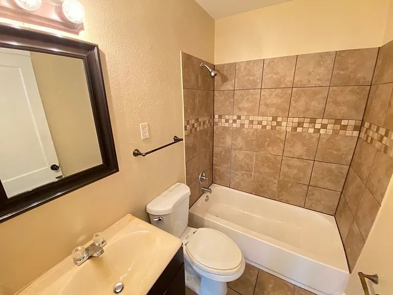 4303 Leatherwood Ave — Photo 6