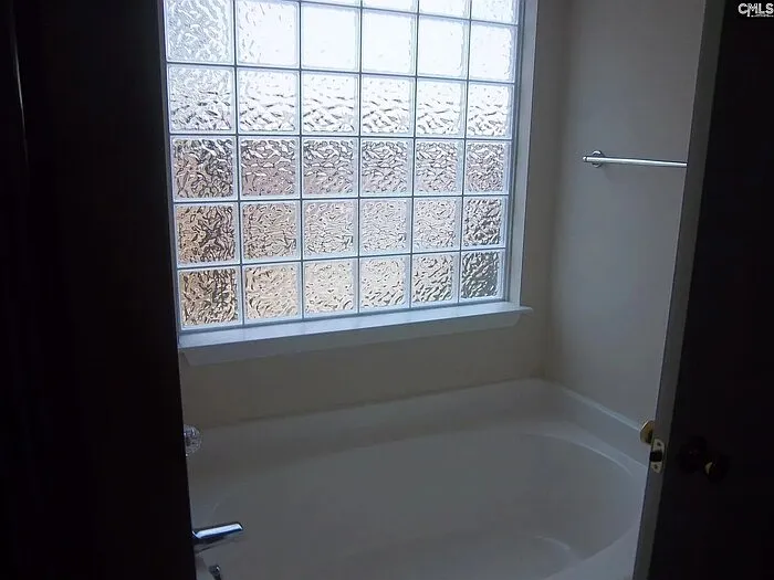 4 Donegal Ct — Photo 15