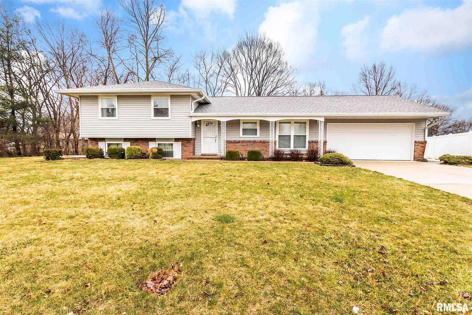 205 Joliet Ct photo 1