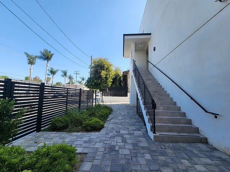 6061 Fulton Ave #6 — Photo 69