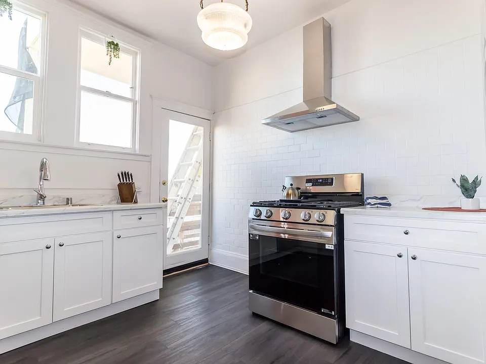 327.5 Fillmore St #5