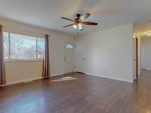 3rd image of 1246 Sarasota Dr