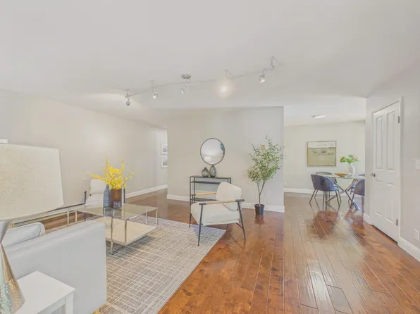 264 N Whisman Rd APT 13, Mountain View, CA 94043