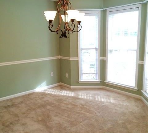 5th image of 5807 Highland Grove Dr