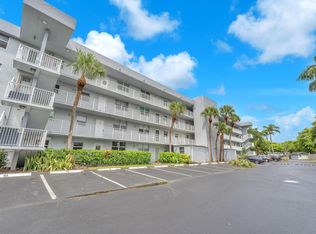 103 Royal Park Dr APT 2D, Oakland Park, FL 33309