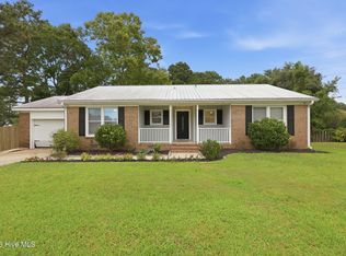 1110 Brynn Marr Rd, Jacksonville, NC 28546