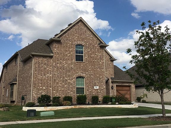 3rd image of 709 Sandbox Dr