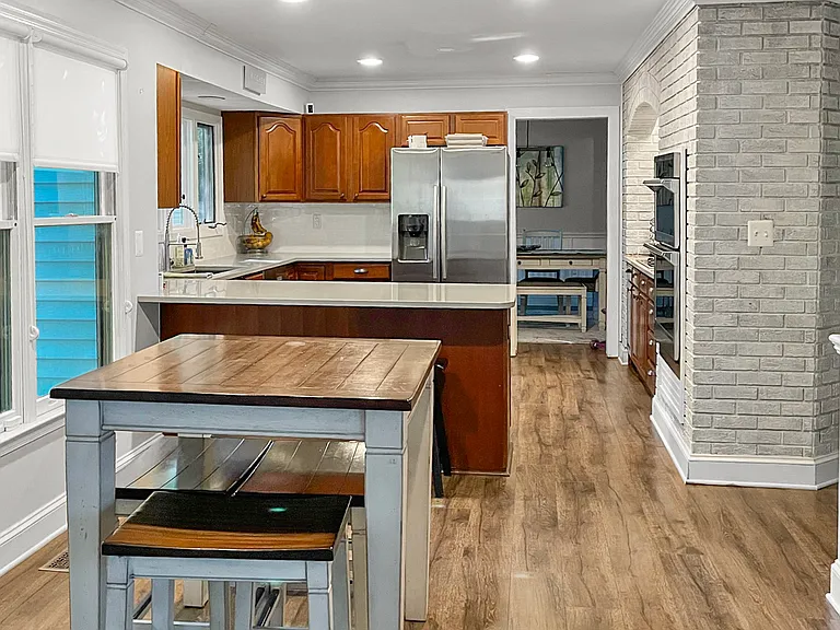 15690 Pike Trl — Photo 9