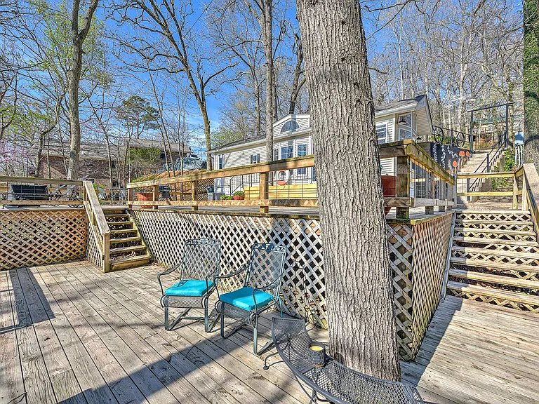 14023 Canal St — Photo 16