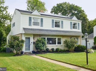 2027 Tulip Rd, Glenside, PA 19038