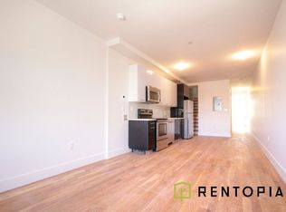 26 Scholes St #1, Brooklyn, NY 11206