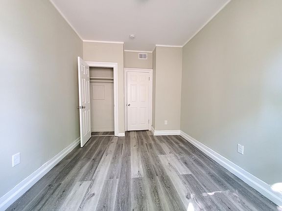 5th image of 214 Chadwick Ave #2A