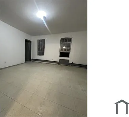 4257 Carpenter Ave #2