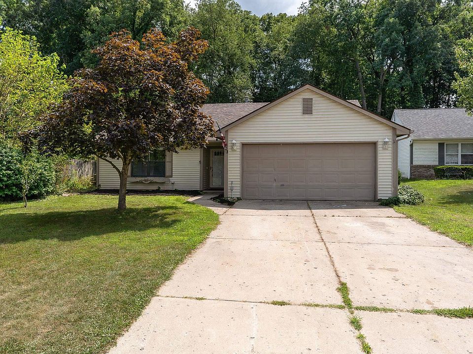 1st image of 23 Goldenrod Ct