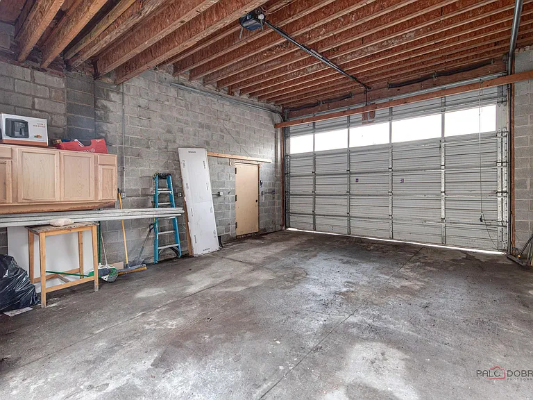 1346 N Artesian Ave #2 — Photo 9