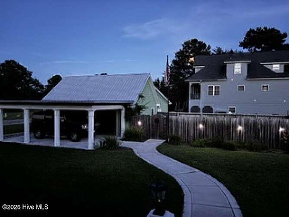 2nd image of 1394 Bay Tree Drive