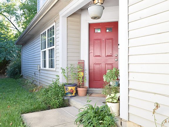 3rd image of 4515 Brookmeadow Dr