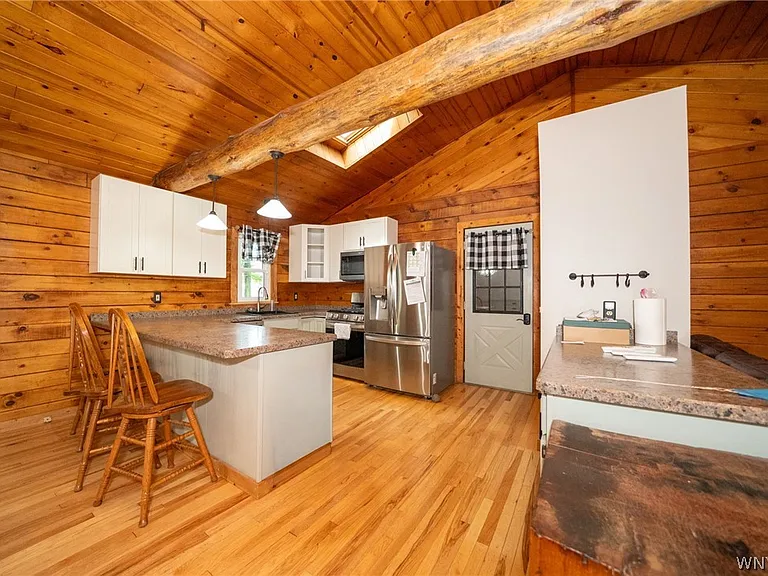 8376 Cobblestone Ct — Photo 27
