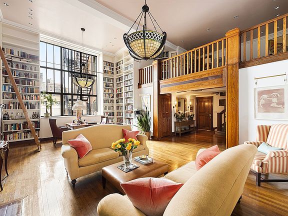 3rd image of 15 W 67th St #5MW