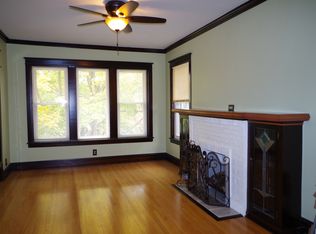 3327 W Pensacola Ave, Chicago, IL 60618
