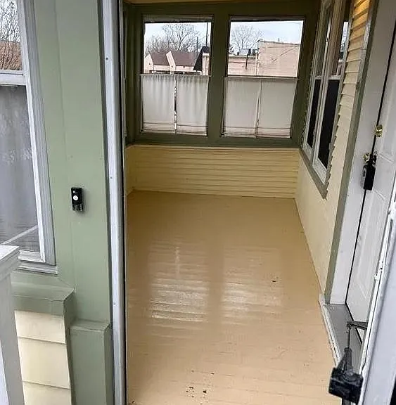 1424 Smith Ave — Photo 9