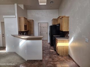 1252 Mission Nuevo Dr #D2, Las Cruces, NM 88011