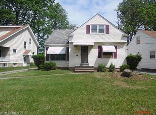 18441 McCracken Rd, Maple Heights, OH 44137