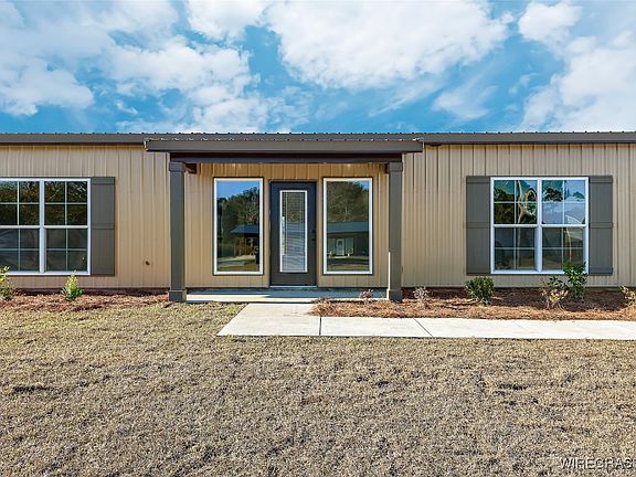 3rd image of 844 Campbell Hill Rd