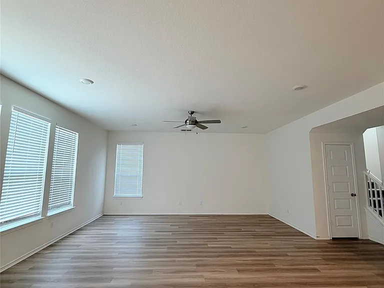 4406 Venticano Pl — Photo 5