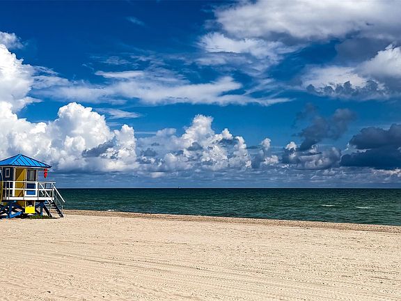 5th image of 2205 S Surf Road #4b