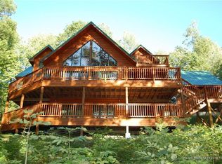 54 Lake Ridge Dr, Sidney, ME 04330