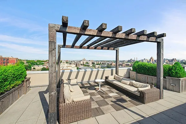 Rented by Halcyon Management Group LLC | media 138