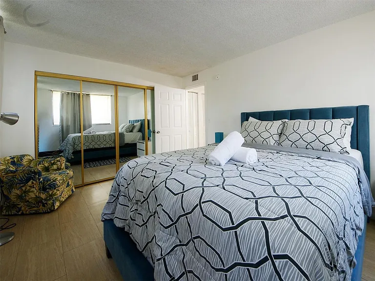 1920 N Congress Ave #105 — Photo 8
