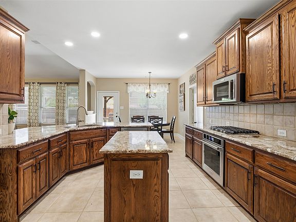 3rd image of 850 Limestone Dr